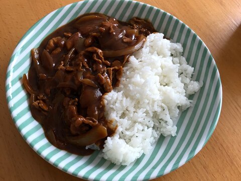 豚肉で節約♡我が家のハヤシライス